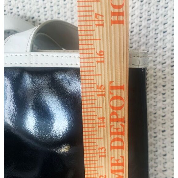 Lands End Patent Leather Mod Tote Bag Black w/White Snap Close Top Cotton Lining - Picture 12 of 16